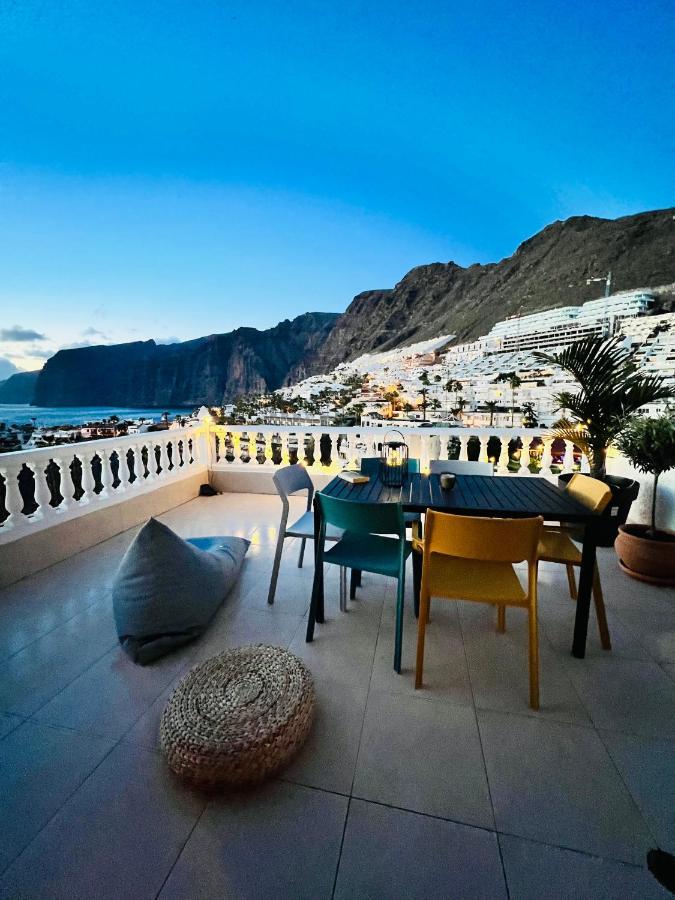 Luxury Penthouse With Breathtaking Views And Huge Private Terraces Apartment Пуерто де Сантяго Екстериор снимка