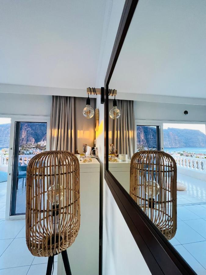 Luxury Penthouse With Breathtaking Views And Huge Private Terraces Apartment Пуерто де Сантяго Екстериор снимка