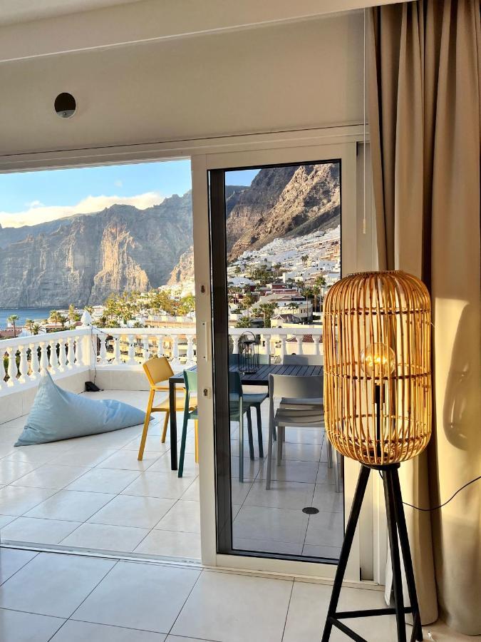 Luxury Penthouse With Breathtaking Views And Huge Private Terraces Apartment Пуерто де Сантяго Екстериор снимка